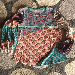 Women’s blouse size large, boutique style